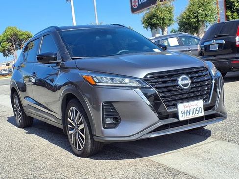 Used 2023 Nissan Kicks SR FWD image 26