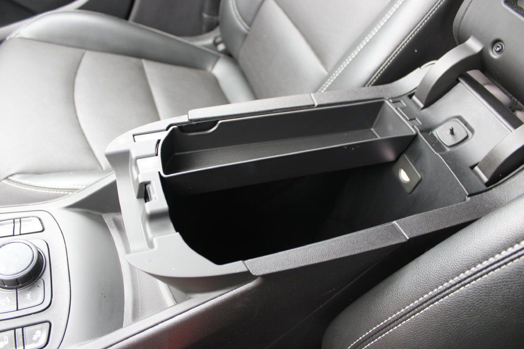 Used 2023 GMC Terrain SLT FWD image 47