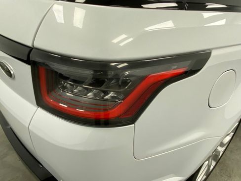 Used 2019 Land Rover Range Rover Sport Supercharged image 14