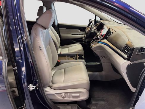 Used 2024 Honda Odyssey Touring image 31