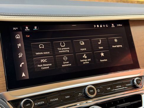 New 2026 Bentley Flying Spur Azure image 26