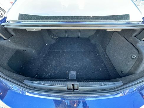 Used 2017 Alfa Romeo Giulia Ti w/ TI 19" Sport Package image 17