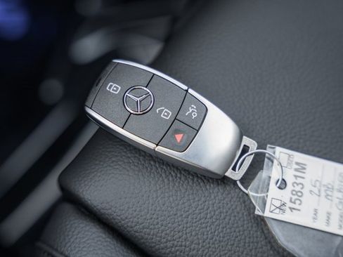 New 2025 Mercedes-Benz GLB 250 GLB 250 image 43