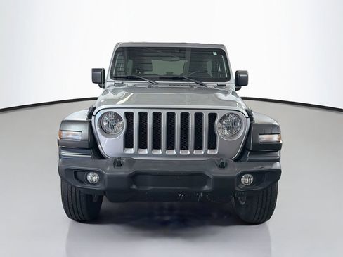 Used 2021 Jeep Wrangler Unlimited Sport AWD/4WD image 2