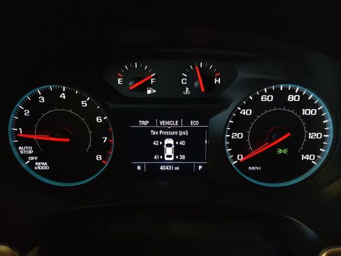Used 2023 Chevrolet Malibu LT FWD image 23