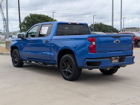 Used 2024 Chevrolet Silverado 1500 Custom w/ Turbomax Blackout Package RWD image 8