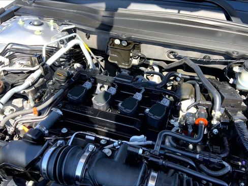 Used 2021 Honda Accord Sport image 32