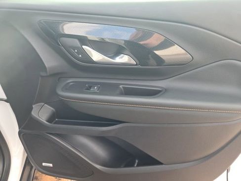 Used 2024 GMC Terrain AT4 w/ Infotainment Package II image 54