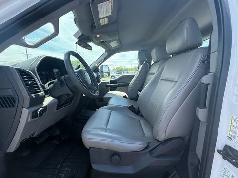 Used 2022 Ford F350 XL w/ Power Equipment Group AWD/4WD image 12