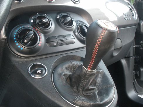 Used 2013 FIAT 500 Abarth FWD image 37