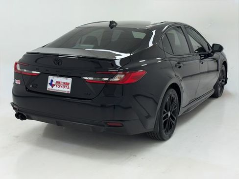 Used 2025 Toyota Camry SE w/ Convenience Package AWD/4WD image 40