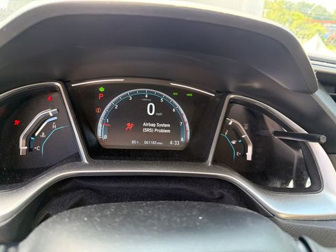 Used 2021 Honda Civic EX image 2