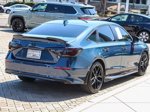 Used 2025 Honda Civic Sport image 7