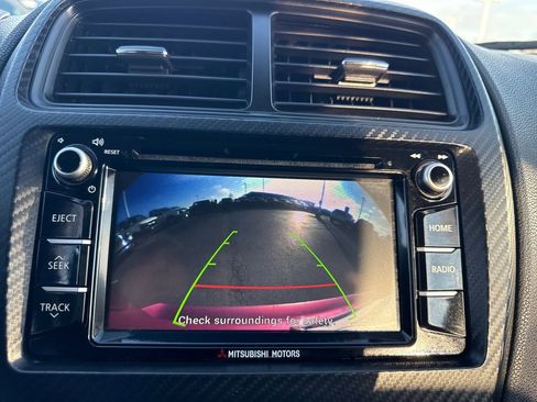 Used 2018 Mitsubishi Outlander Sport LE image 19