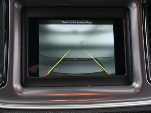 Used 2022 Dodge Challenger GT RWD image 21