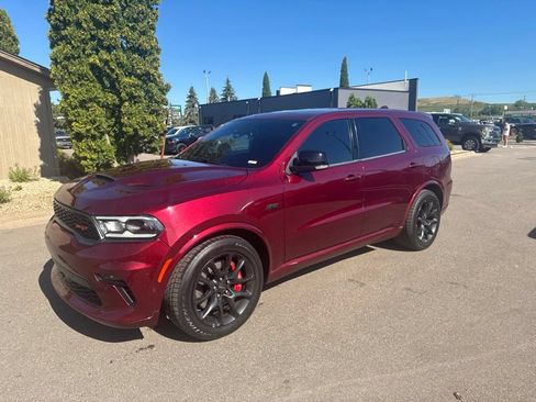 Used 2022 Dodge Durango SRT w/ Technology Group AWD/4WD image 2