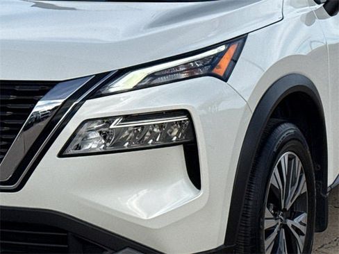 Certified 2023 Nissan Rogue SV w/ SV Premium B Package image 5