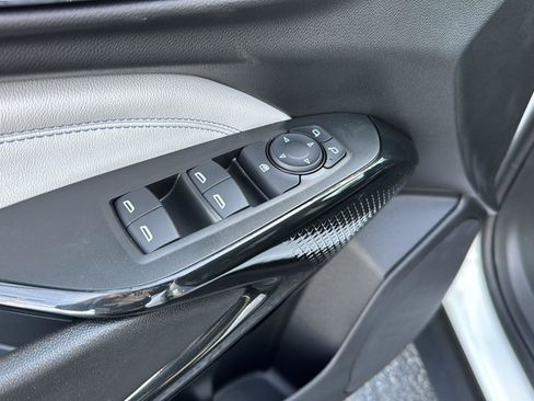 New 2026 Chevrolet Trax LT w/ Driver Confidence Package image 27