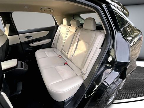 Used 2023 Nissan Ariya ENGAGE image 21