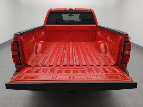 Used 2018 Chevrolet Silverado 1500 LT w/ All Star Edition image 29