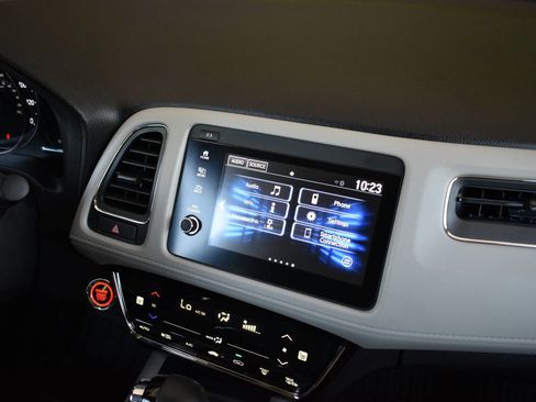 Used 2021 Honda HR-V EX-L image 21