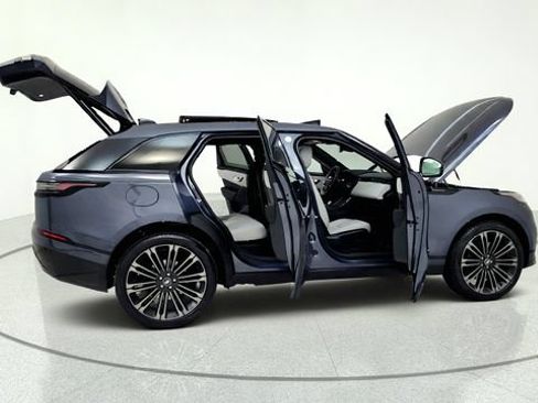 Used 2026 Land Rover Range Rover Velar Dynamic SE AWD/4WD image 19