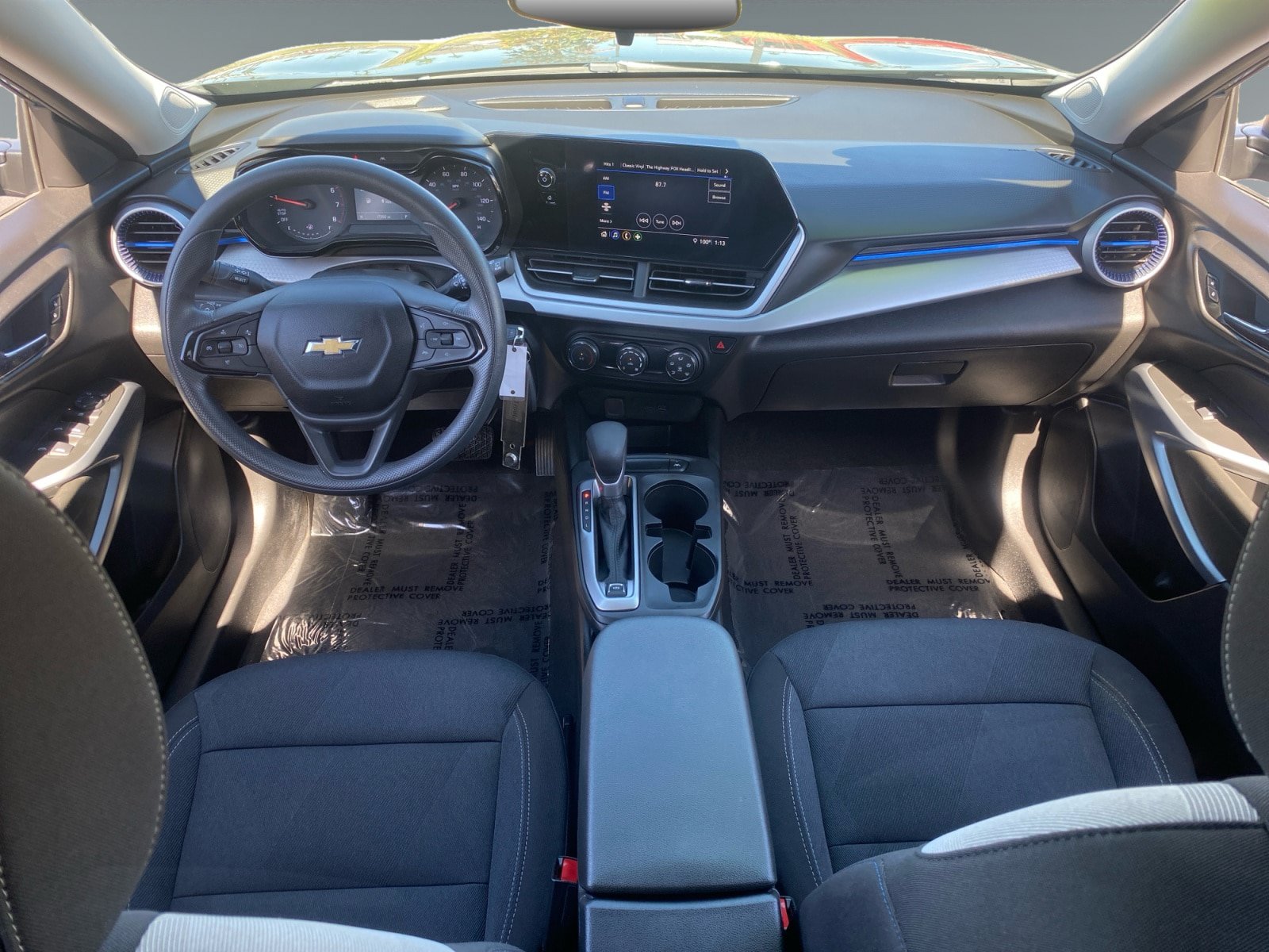 Used 2026 Chevrolet Trax LS FWD image 10
