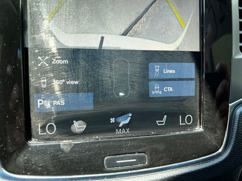 Used 2018 Volvo XC90 T5 Momentum w/ Convenience Package AWD/4WD image 40