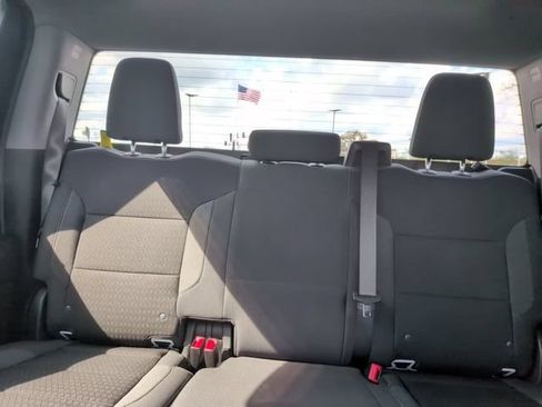 Certified 2025 Chevrolet Silverado 2500 Custom w/ Custom Value Package AWD/4WD image 22