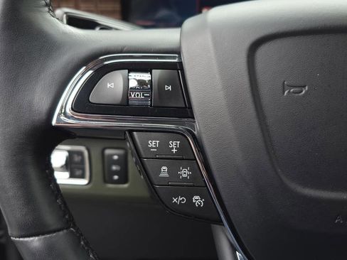 Used 2022 Lincoln Navigator Black Label image 24