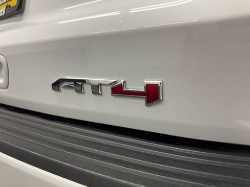 Used 2024 GMC Yukon AT4 w/ Technology Package AWD/4WD image 41