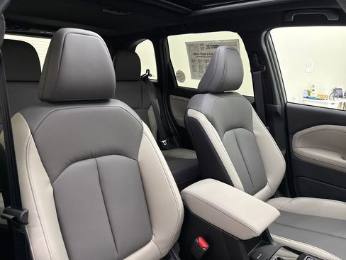 New 2026 Subaru Forester Touring AWD/4WD image 25