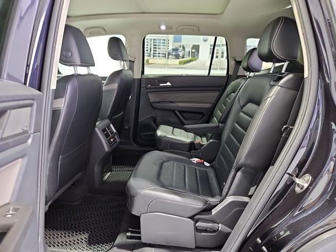 Certified 2022 Volkswagen Atlas SEL Premium AWD/4WD image 13