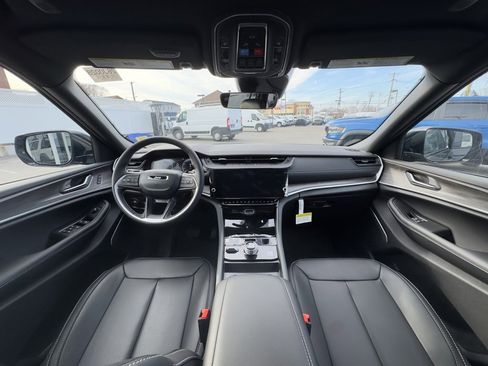 New 2026 Jeep Grand Cherokee Limited w/ Limited Altitude Package image 11