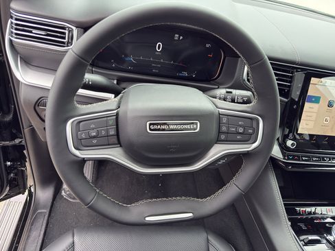 New 2026 Jeep Grand Wagoneer Limited AWD/4WD image 15