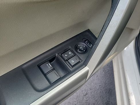 Used 2012 Honda Civic LX image 11