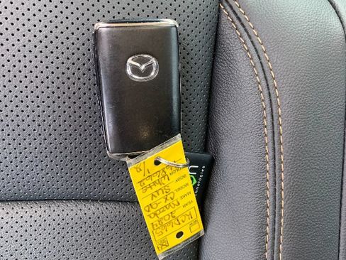 Used 2024 MAZDA CX-90 Plug-In Hybrid w/ Preferred AWD/4WD image 36