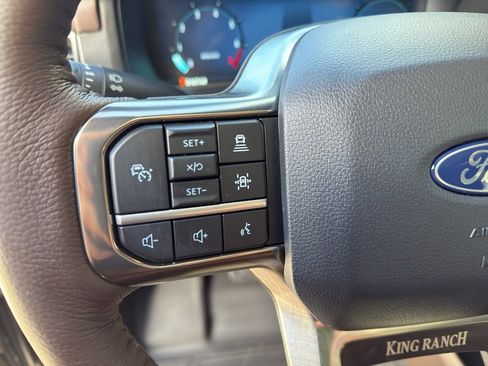 New 2025 Ford F150 King Ranch w/ FX4 Off-Road Package image 18