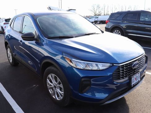 Used 2023 Ford Escape Active image 7