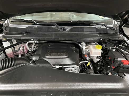 Used 2025 RAM 2500 Big Horn image 25