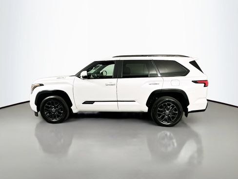 Certified 2024 Toyota Sequoia Platinum AWD/4WD image 4