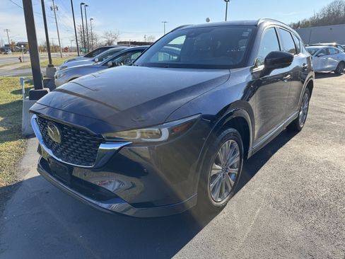 Used 2023 MAZDA CX-5 Signature image 4