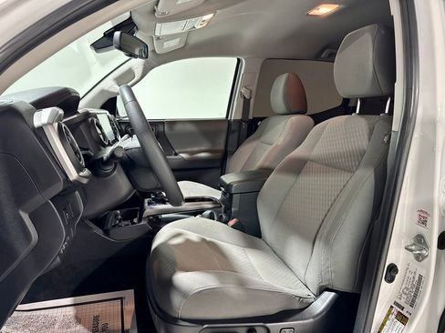 Used 2023 Toyota Tacoma SR5 image 3