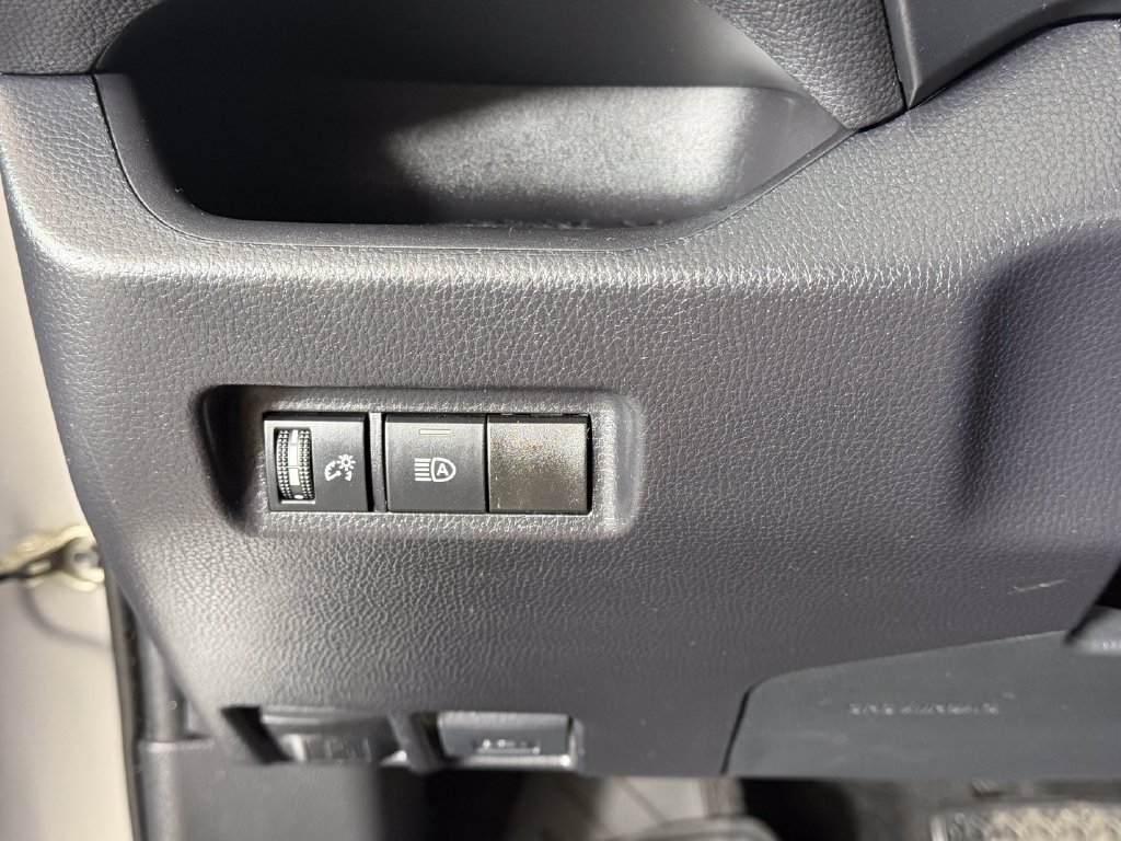 Used 2019 Toyota RAV4 LE w/ All Weather Liner Package AWD/4WD image 14