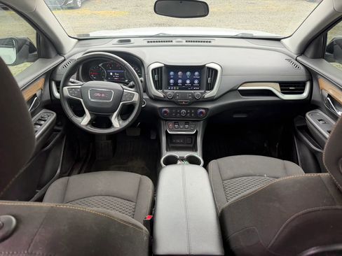 Used 2021 GMC Terrain SLE w/ Driver Convenience Package AWD/4WD image 14