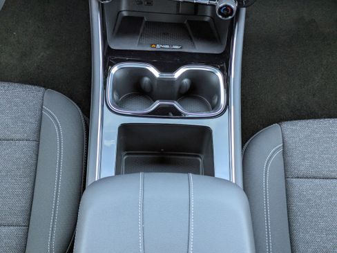 New 2026 Chevrolet Traverse LT FWD image 6