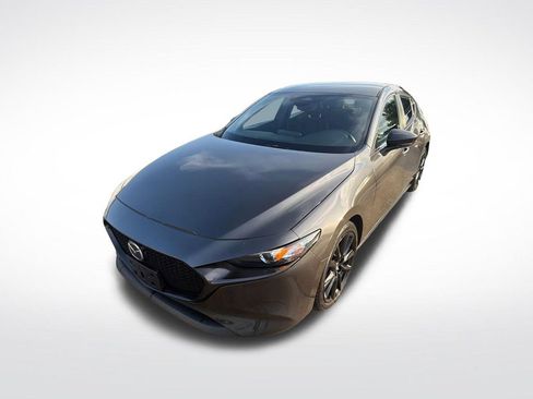 Used 2024 MAZDA MAZDA3 s FWD image 2