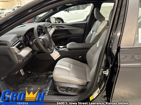 New 2026 Toyota Camry SE AWD/4WD image 15