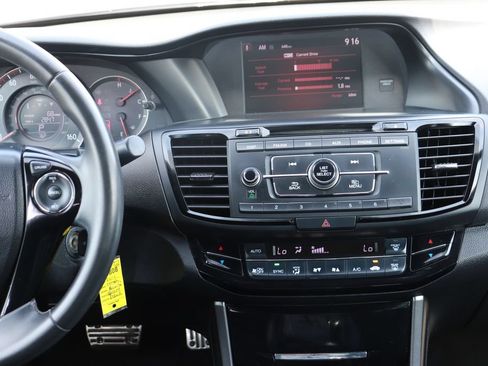 Used 2016 Honda Accord Sport image 15