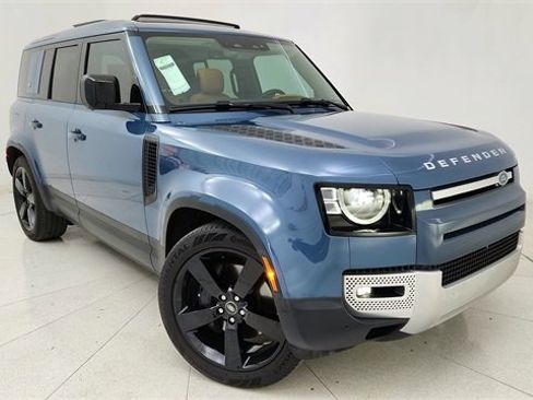 Used 2024 Land Rover Defender 110 SE image 92